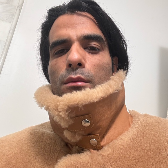 Coach real lamb shearling with leather trim jacket. - Picture 4 of 12